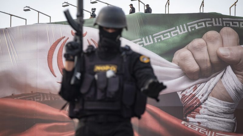 المتحدث باسم الجيش الإيراني يعلن عن الدول التي سيشملها نطاق الحرب في الشرق الأوسط