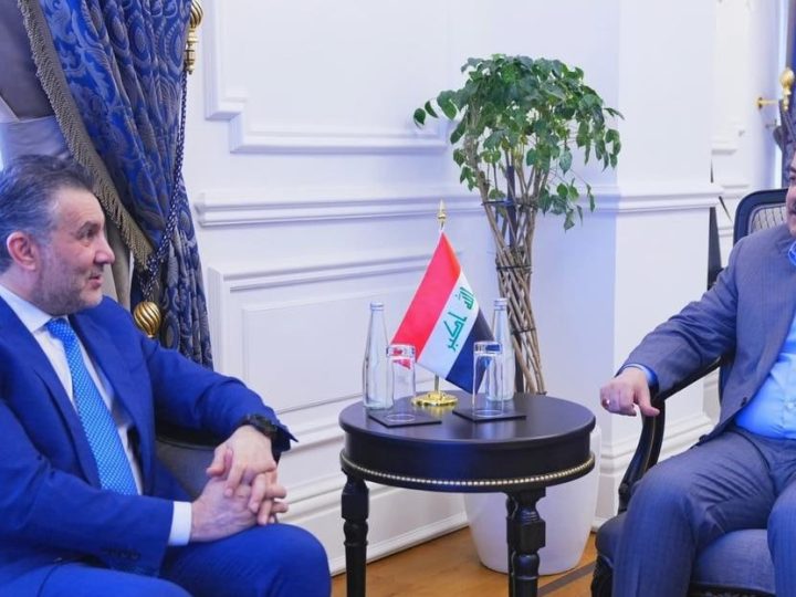 السوداني وأبو كلل يؤكدان على تنظيم العمل الإعلامي واستثمار قطاع الاتصالات