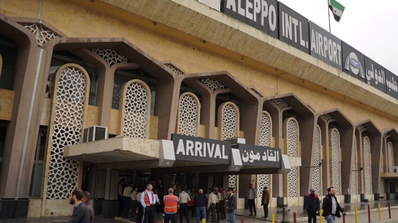 السلطات السورية تعلق الرحلات الجوية من وإلى مطار حلب الدولي