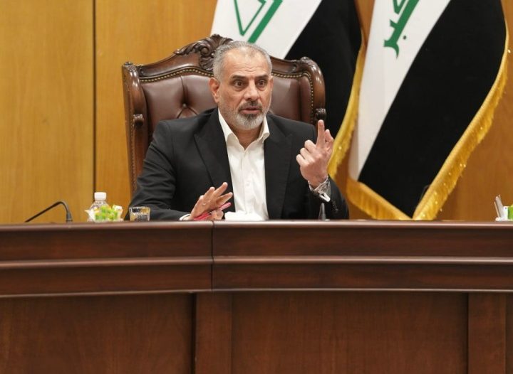 نائب رئيس البرلمان يدعو رؤساء الكتل للإسراع في تقديم أسماء مرشحيها باللجان المؤقتة