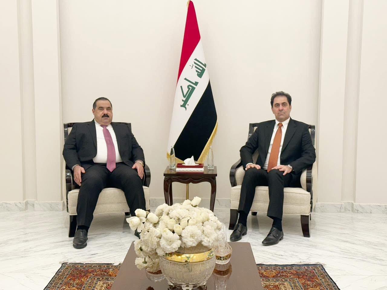 المندلاوي والسامرائي يؤكدان ضرورة توحيد الجهود بين القوى السياسية لحسم الاستحقاقات الدستورية المتبقية