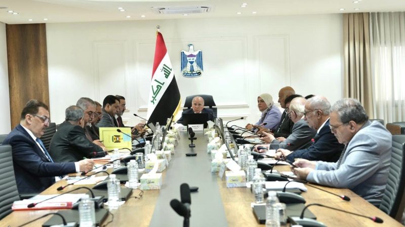 المجلس الوزاري للاقتصاد يصدر توجيها يخص تصدير النفط ويوافق على استيراد محاصيل زراعية