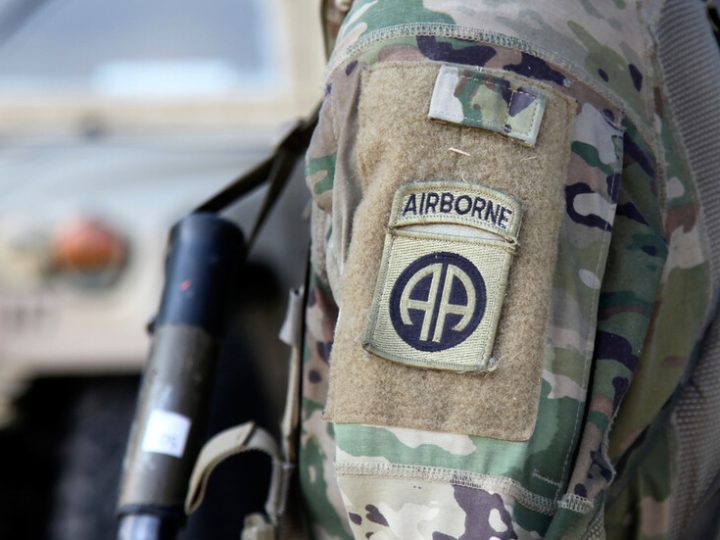 “نيويورك تايمز”: عدد القوات الأمريكية في الشرق الأوسط وصل إلى 50 ألف فرد