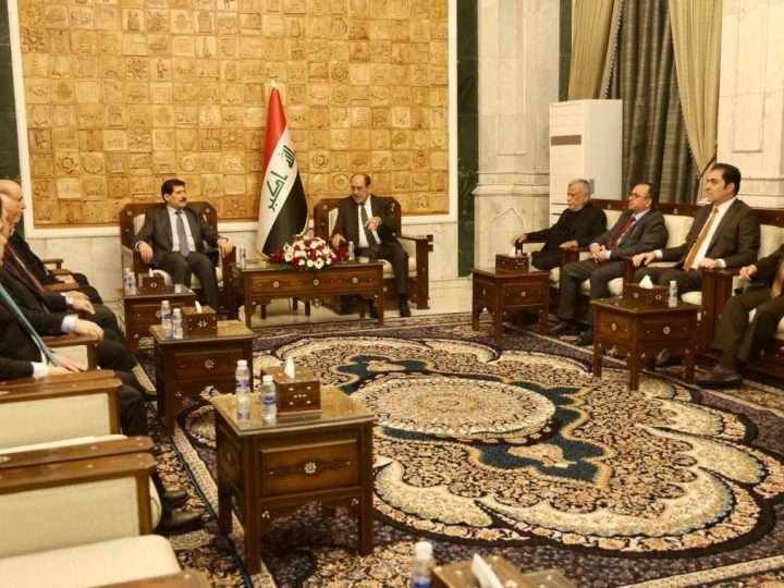 بحضور المندلاوي والعامري .. المالكي يبحث مع الوفد الديمقراطي الكردستاني الاستحقاقات الدستورية وانتخاب رئيس الجمهورية