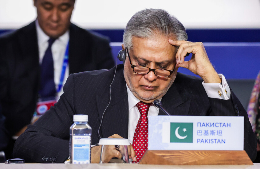 وزير خارجية باكستان: إسلام آباد تنقل الرسائل بين واشنطن وطهران