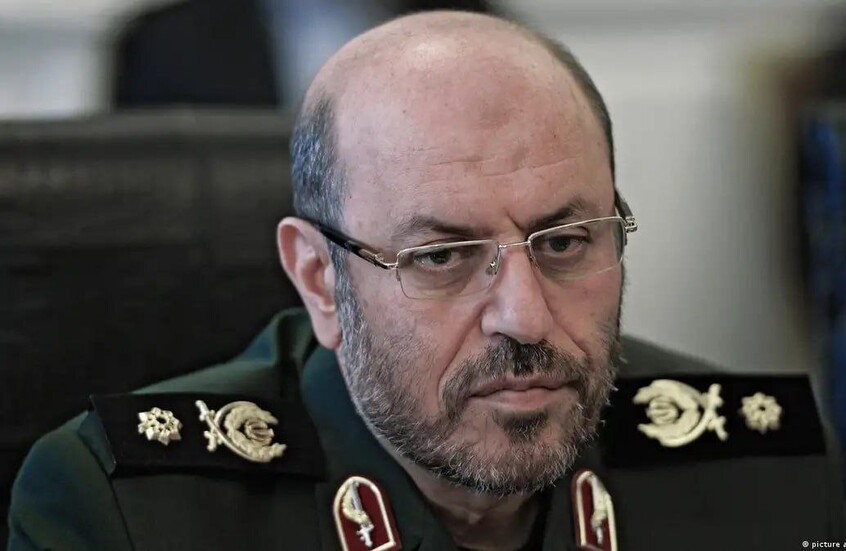 إعلام إيراني: تعيين حسين دهقان أمينا للمجلس الأعلى للأمن القومي الإيراني خلفا للاريجاني