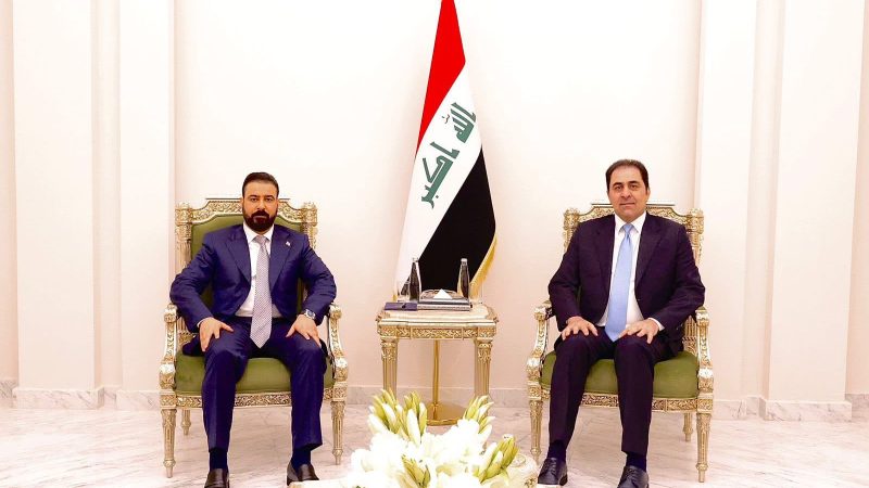 الزيدي والمندلاوي يؤكدان أهمية توحيد جهود القوى السياسية للمضي بتشكيل الحكومة