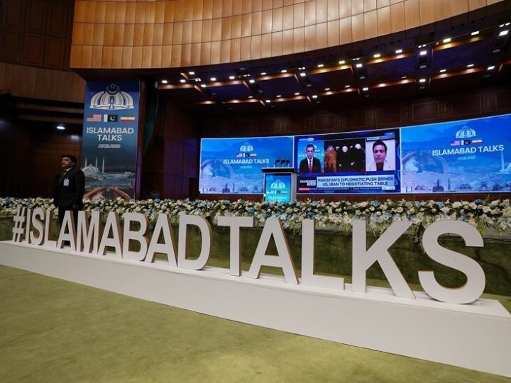 ماذا حدث في إسلام آباد؟.. “نيويورك تايمز” تحدد النقاط الثلاث التي تفصل العالم عن التصعيد