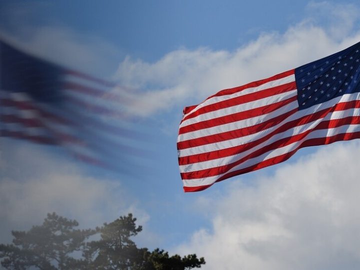 واشنطن تفرض قيودا على تأشيرات 26 فردا بتهمة تقويض المصالح الأمريكية في نصف الكرة الغربي