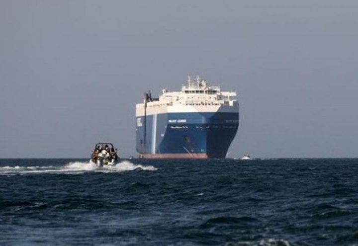 الحوثيون : كل الإنس والجن سيكونون عاجزين عن فتح باب المندب!