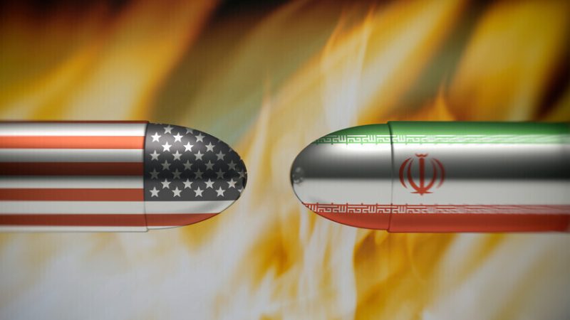 مسؤولون أمريكيون لـ”أكسيوس”: واشنطن وطهران تقتربان من اتفاق إطاري لإنهاء الحرب