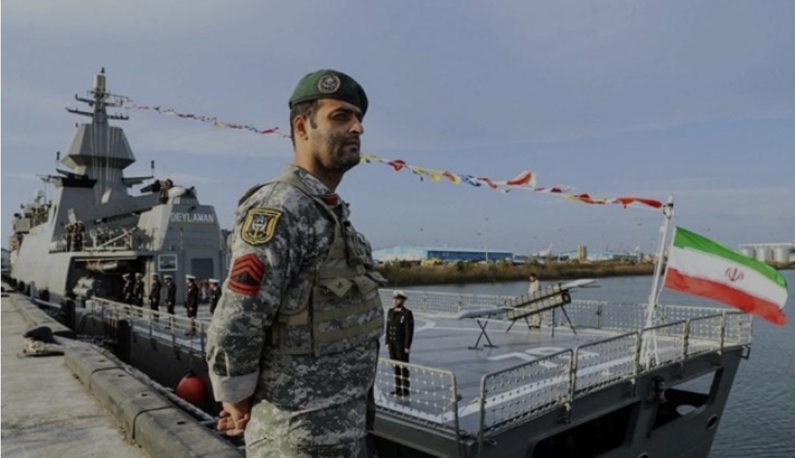 قيادي بالحرس الثوري يتحدى ترامب: افتحوا هرمز إن كنتم قادرين