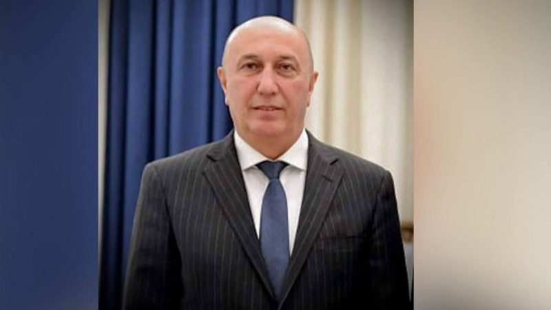 من هو رئيس الجمهورية المنتخب ” نزار اميدي ” ؟