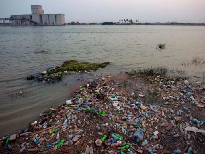 الموارد: تلوث المقاطع النهرية سببه تصريف مياه المجاري والنفايات غير المعالجة بالأنهار