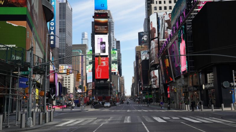 والد ماسك: واثق من أن نيويورك ستُدمر بالكامل قريبا