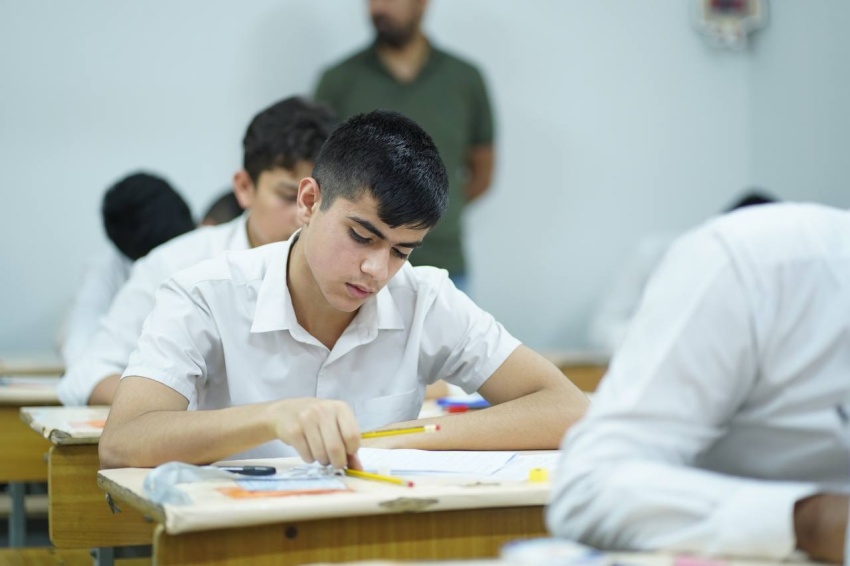 التربية: إضافة 5 درجات لنتائج طلبة المراحل غير المنتهية في الدور الأول