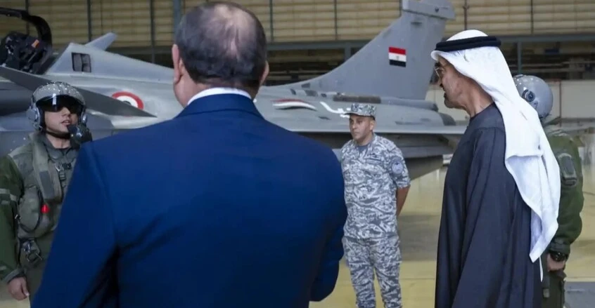 تقارير إسرائيلية: مصر نشرت مقاتلات “رافال” في الإمارات لتعزيز الدفاع الجوي وسط تصاعد التوتر الإقليمي