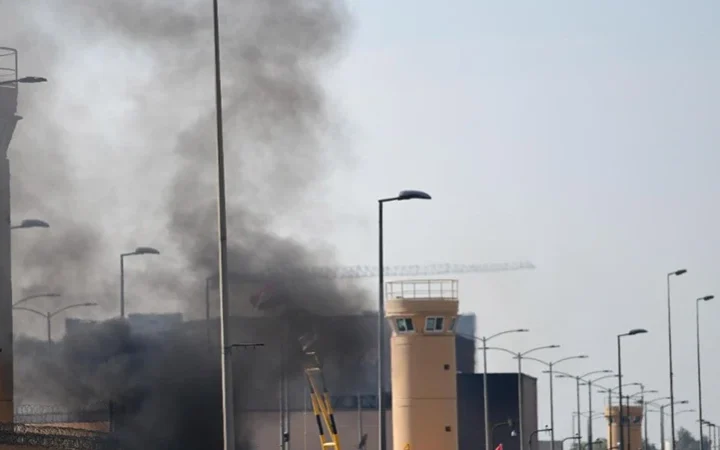 تفجير مسيطر عليه لمخلفات حربية قرب مطار بغداد الدولي