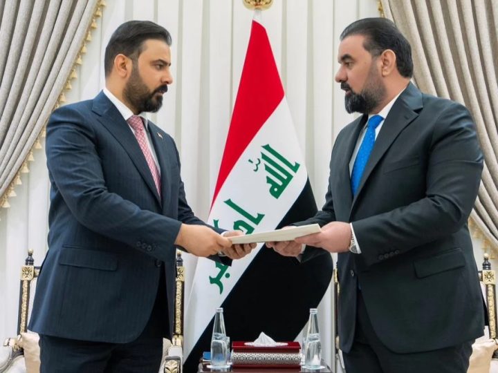 الزيدي يسلم المنهاج الوزاري إلى مجلس النواب تمهيداً لمنح الثقة