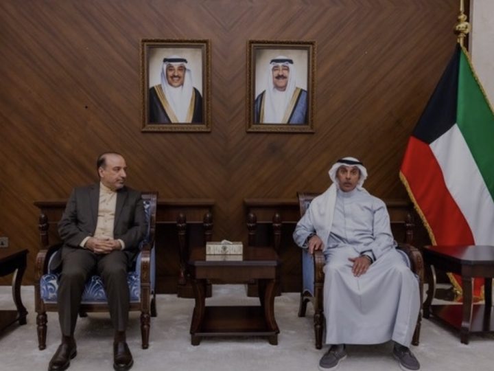 الكويت تسلم السفير الإيراني مذكرة احتجاج بعد حادثة التسلل إلى جزيرة بوبيان
