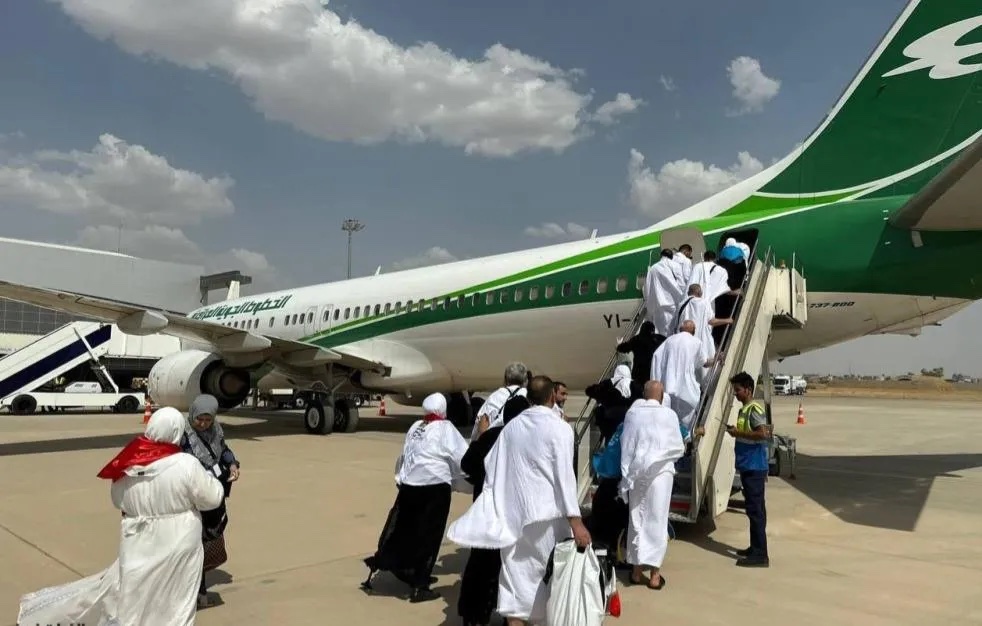النقل: الاثنين المقبل انطلاق أولى رحلات التفويج العكسي لإعادة الحجاج العراقيين جواً