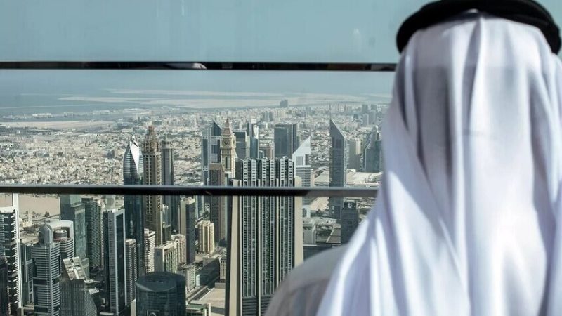 دبي تصدر قرارا جديدا بشأن الحصول على الإقامة.. ما الجديد فيه؟