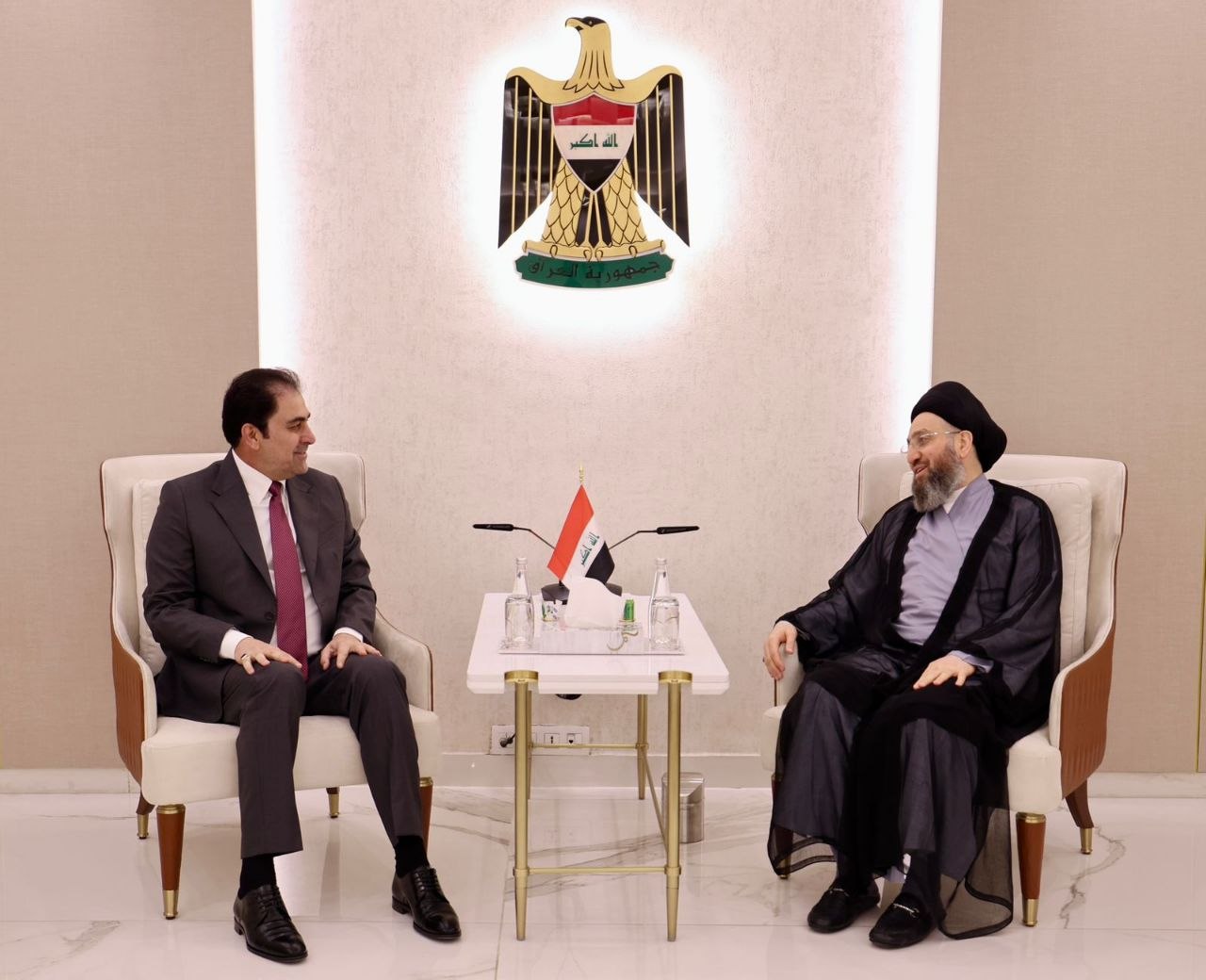 المندلاوي والحكيم يؤكدان ضرورة حسم الوزارات الشاغرة واستكمال التشكيلة الحكومية