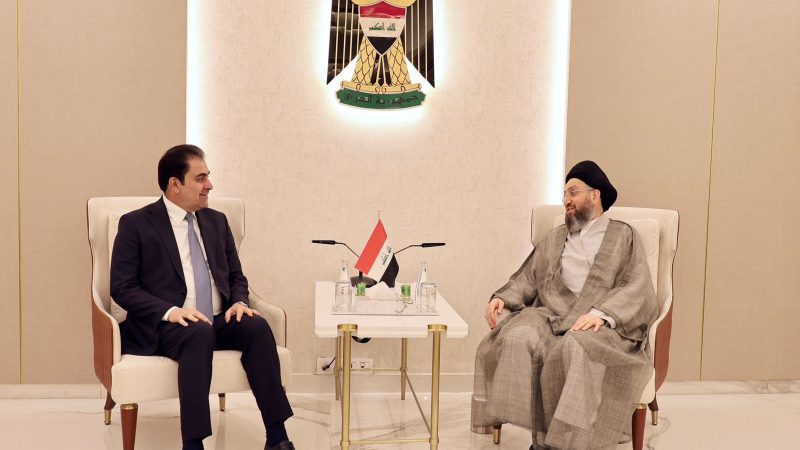 التأكيد على دعم الحكومة .. لقاء جديد يجمع المندلاوي و الحكيم لبحث تعزيز الخطط الإصلاحية والاقتصادية للزيدي