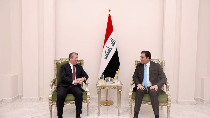 المندلاوي وبارزاني يؤكدان على أهمية تكثيف الجهود لتعزيز ركائز مؤسسات الدولة ومعالجة الملفات المهمة
