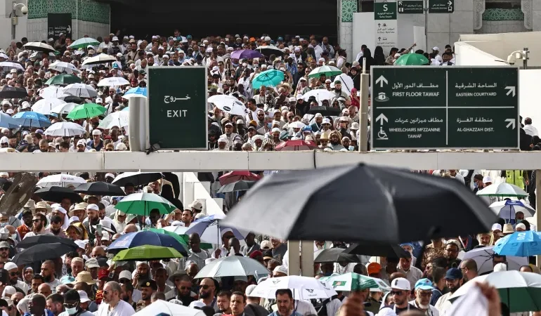 السعودية: اكتمال وصول الحجاج إلى مشعر منى