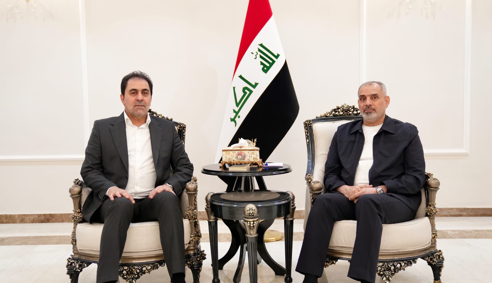 فيحان و المندلاوي يبحثان التطورات السياسية ومشاريع القوانين وتعزيز الاستقرار الوطني