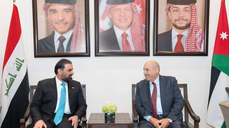 الحلبوسي يؤكد لنظيره الأردني أهمية الربط الكهربائي وتعزيز التعاون البرلماني بين البلدين