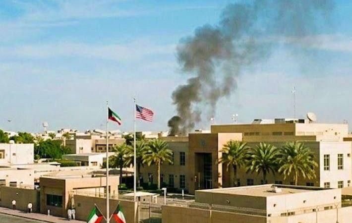 الكويت تغلق مجالها الجوي مؤقتاً وتحول الرحلات إلى مطارات بديلة