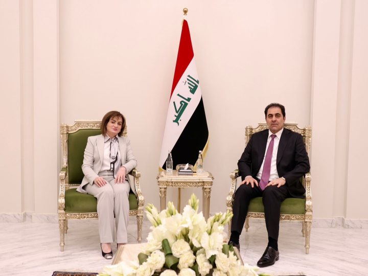 المندلاوي يؤكد لوزيرة البيئة ضرورة تكثيف الجهود لمعالجة شحة المياه والتصحر والعواصف الغبارية