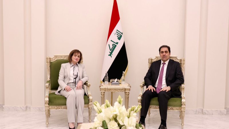 المندلاوي يؤكد لوزيرة البيئة ضرورة تكثيف الجهود لمعالجة شحة المياه والتصحر والعواصف الغبارية