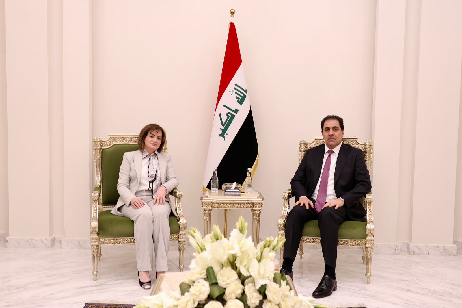 المندلاوي يؤكد لوزيرة البيئة ضرورة تكثيف الجهود لمعالجة شحة المياه والتصحر والعواصف الغبارية