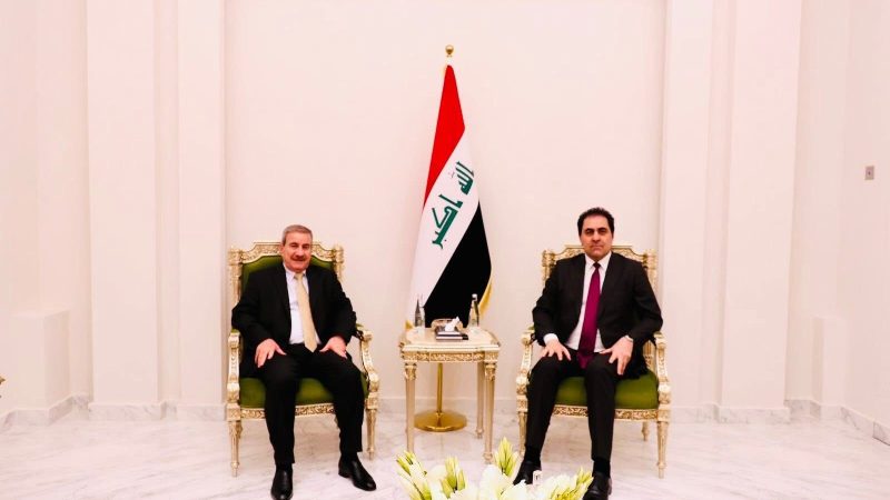 المندلاوي ووفد حركة التغيير يؤكدان على تكثيف الجهود لدعم الاصلاحات الاقتصادية للدولة