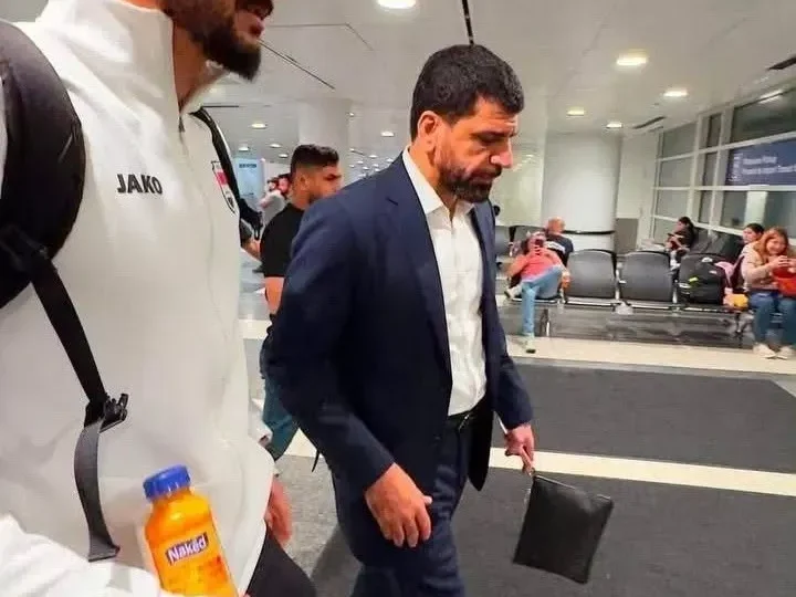 صحفي فرنسي شهير يهاجم السلطات الأمريكية: احتجزت أيمن حسين وكأنه إرهابي
