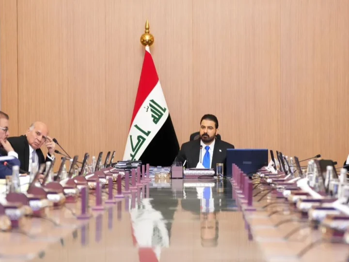 الحكومة تصدر جملة قرارات بينها ما يتعلق بمعالجة الاختناقات المرورية