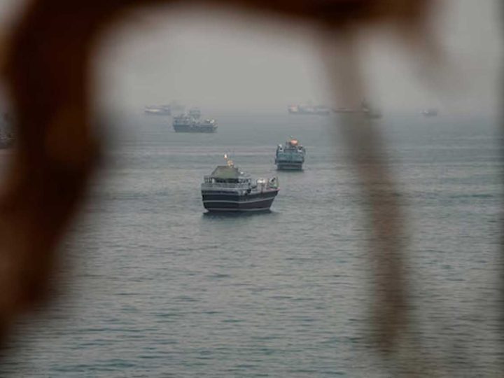 المنظمة البحرية الدولية: نحو 6 آلاف بحار عالقون في الخليج بسبب التصعيد في مضيق هرمز