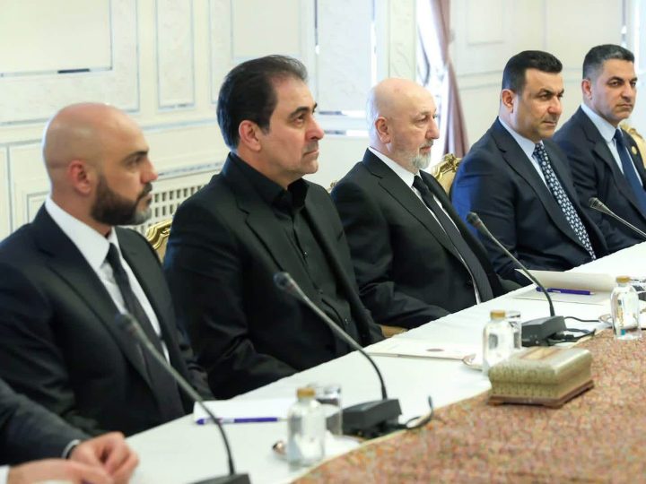 الوفد العراقي برئاسة رئيس الجمهورية يلتقي الرئيس الإيراني في طهران ويؤكد على ضرورة انهاء الحروب