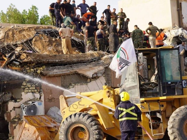 الحشد الشعبي: 20 شهيداً و32 جريحاً في حصيلة أولية للقصف الذي استهدف مقراته