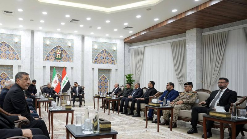 الزيدي للرئيس الإيراني: مقتضيات المرحلة المقبلة تتطلب دقّة وحرصاً في التعامل على جميع المستويات