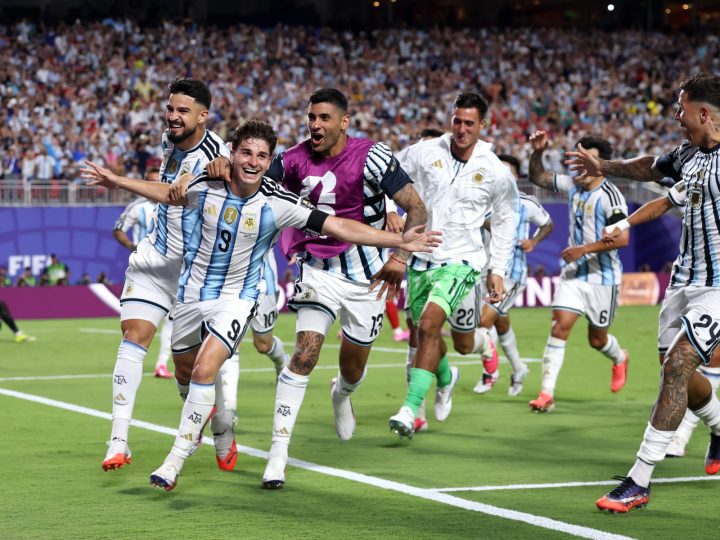 الأرجنتين تطيح بسويسرا وتضرب موعدًا مع إنجلترا في نصف النهائي