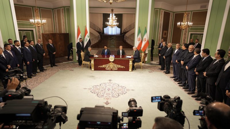 الزيدي يرعى توقيع عدد من الاتفاقيات ومذكرات التفاهم بين العراق وإيران