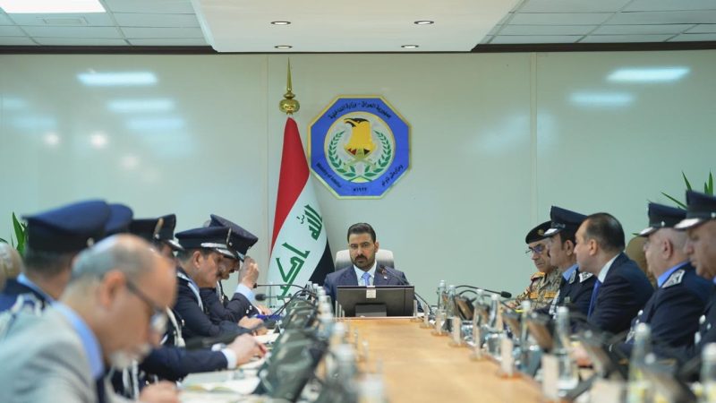 الزيدي من وزارة الداخلية: لا تهاون مع الفاسدين وترقية الضباط حقٌ مستحق للجميع