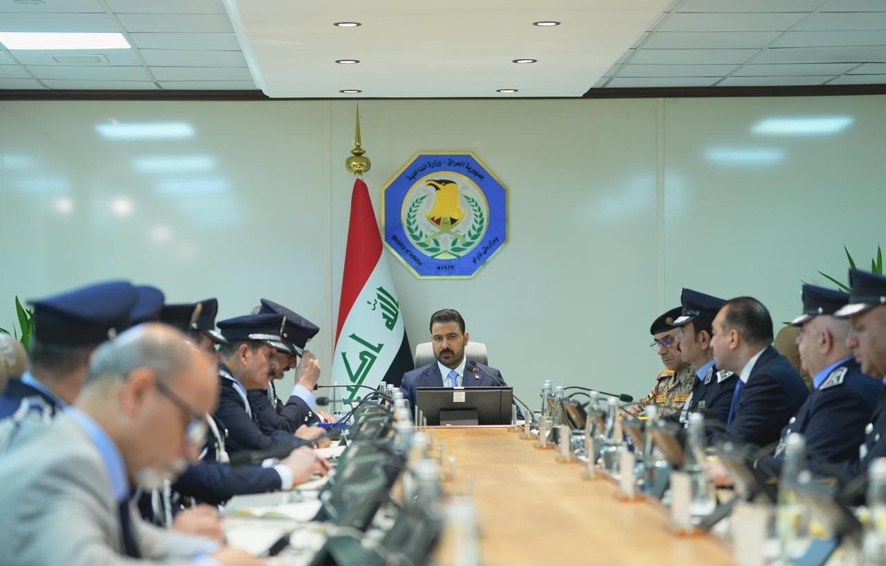 الزيدي من وزارة الداخلية: لا تهاون مع الفاسدين وترقية الضباط حقٌ مستحق للجميع