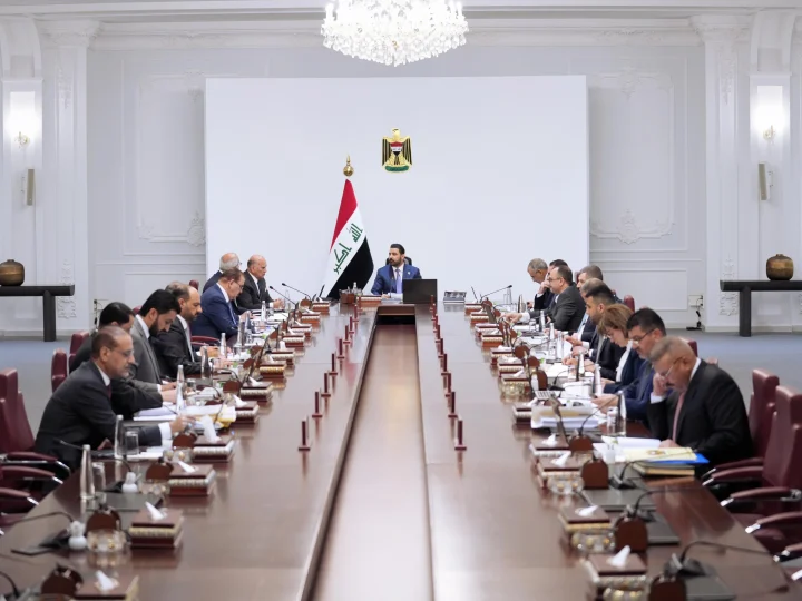 مجلس الوزراء يقرر تعطيل الدوام الرسمي يومين بذكرى أربعينية الإمام الحسين (ع)