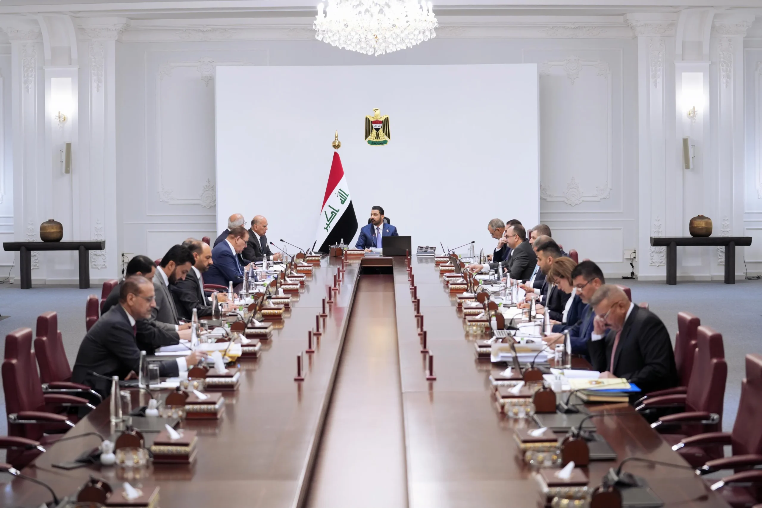 مجلس الوزراء يقرر تعطيل الدوام الرسمي يومين بذكرى أربعينية الإمام الحسين (ع)
