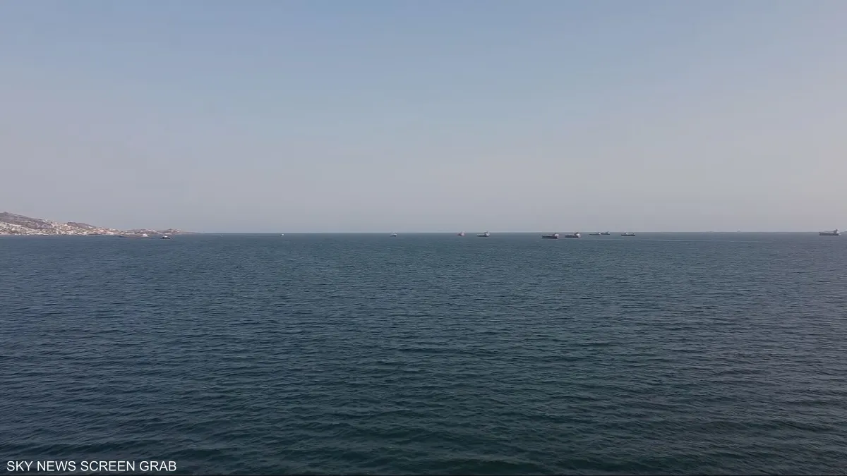 الحوثيون يعلنون حظر الملاحة البحرية على السعودية